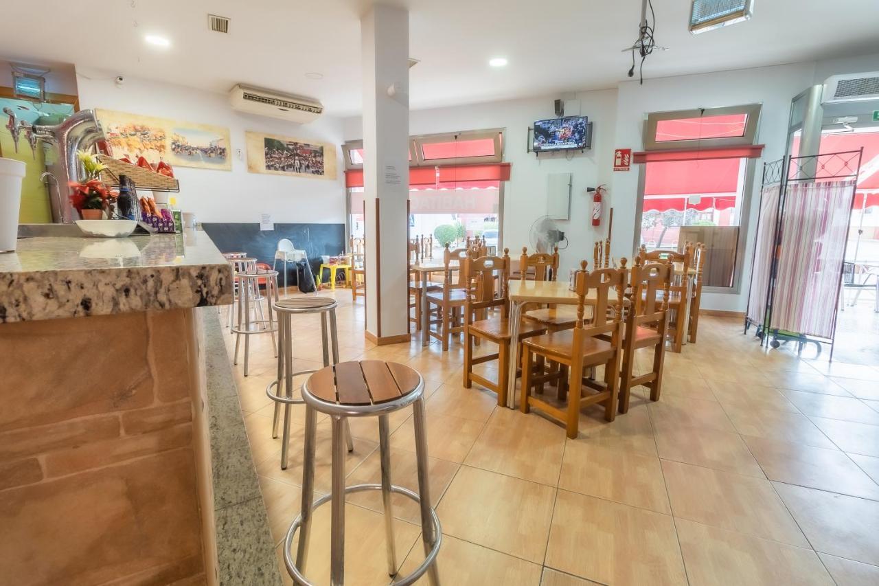 Albergue Rojo Plata Torremegía エクステリア 写真