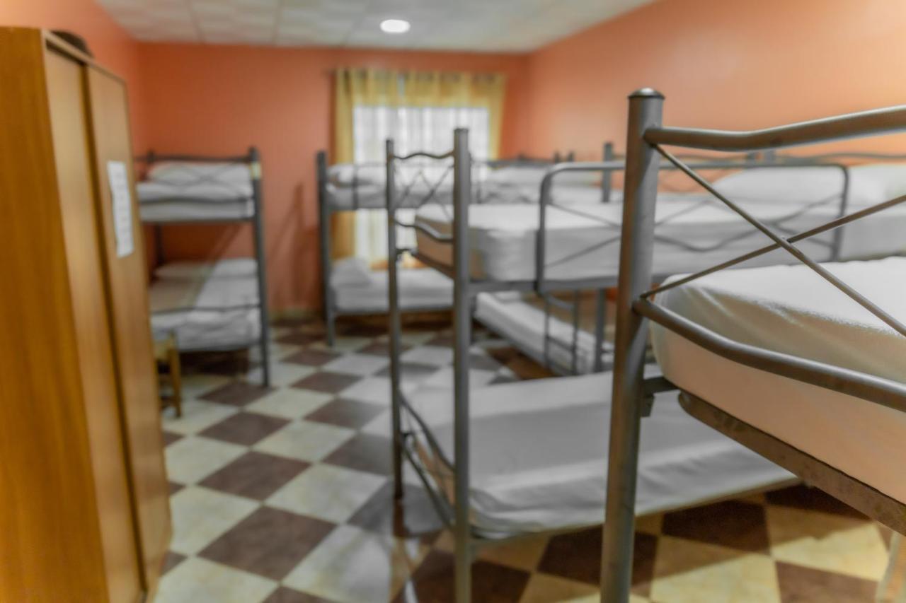Albergue Rojo Plata Torremegía エクステリア 写真