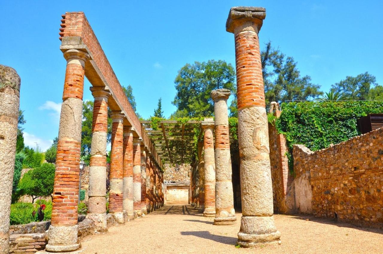 Albergue Rojo Plata Torremegía エクステリア 写真
